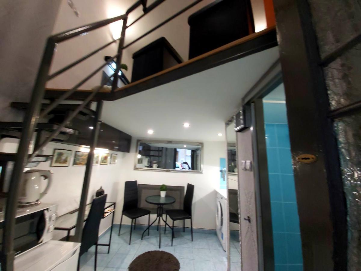 Like Studio City Centrum, Wifi, Terrace Budapest Bagian luar foto