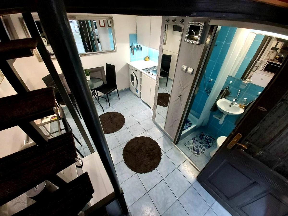 Like Studio City Centrum, Wifi, Terrace Budapest Bagian luar foto