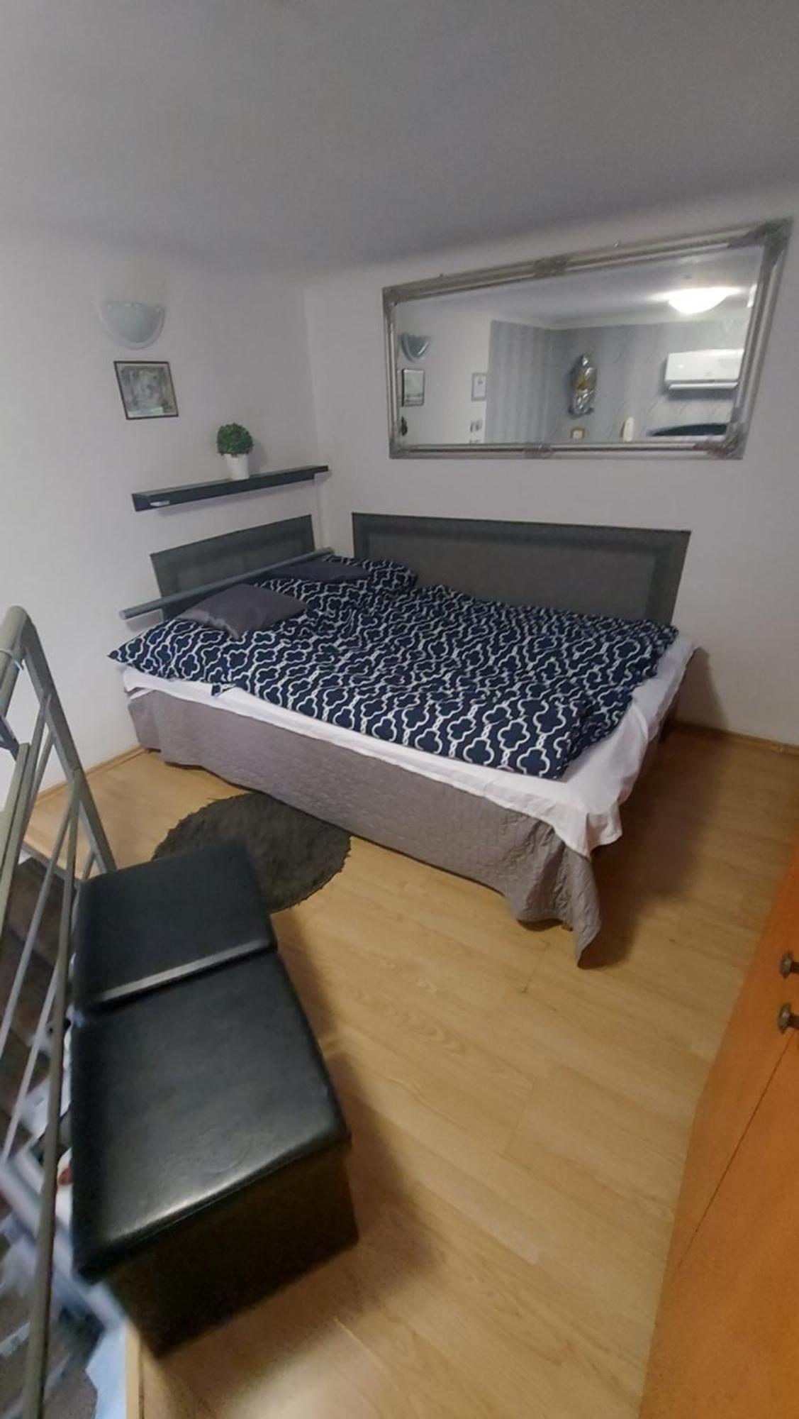Like Studio City Centrum, Wifi, Terrace Budapest Bagian luar foto