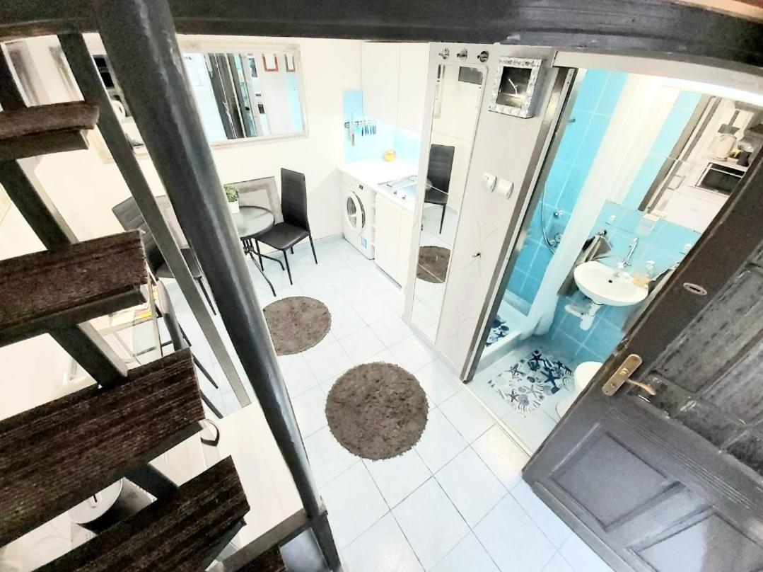 Like Studio City Centrum, Wifi, Terrace Budapest Bagian luar foto