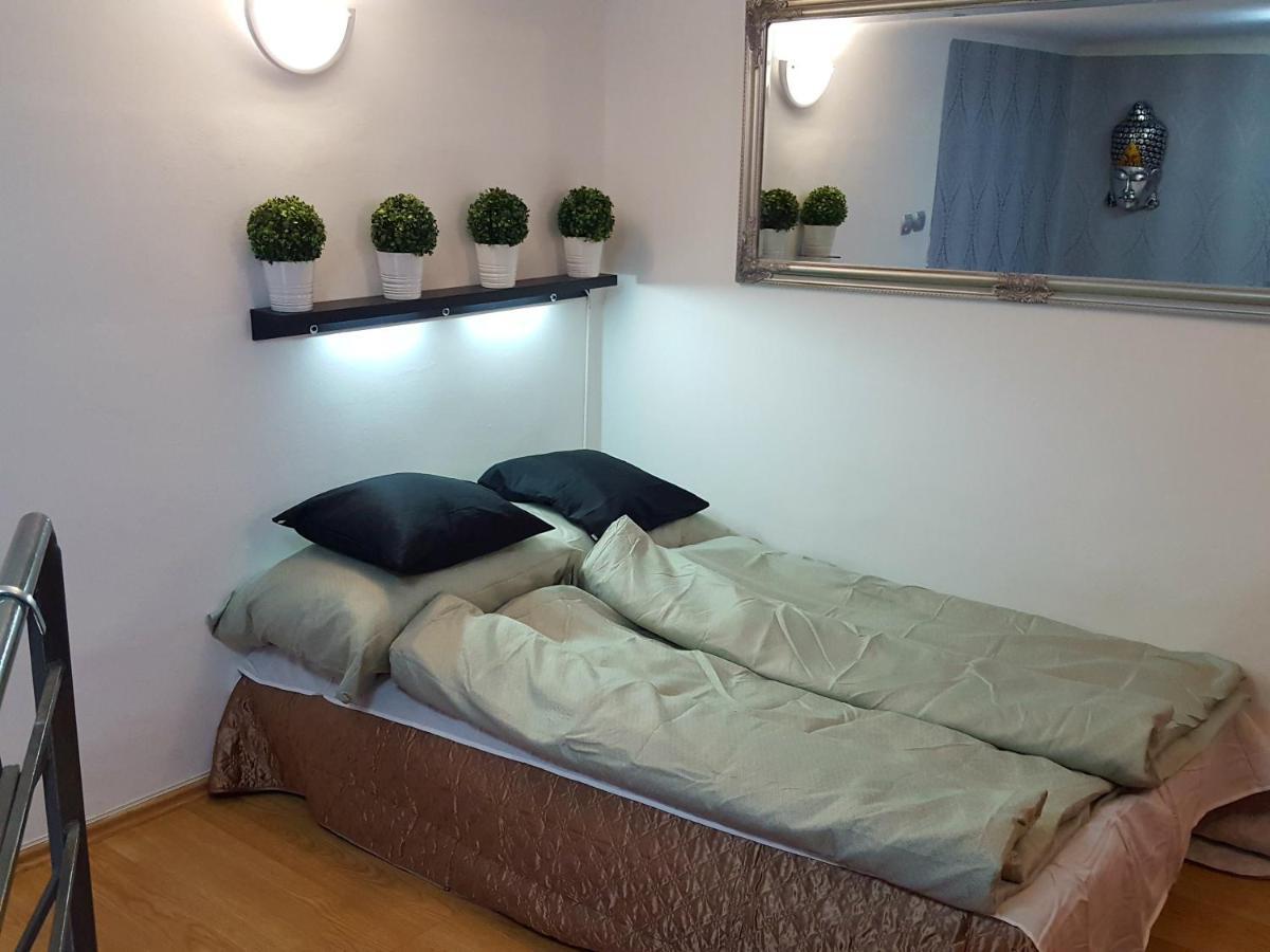 Like Studio City Centrum, Wifi, Terrace Budapest Bagian luar foto
