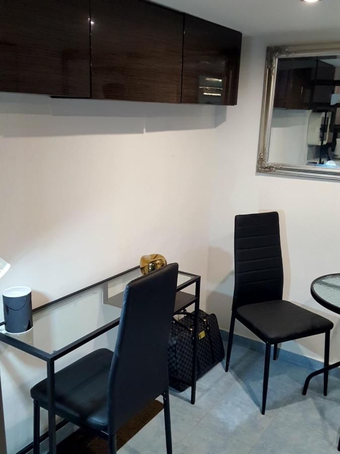 Like Studio City Centrum, Wifi, Terrace Budapest Bagian luar foto